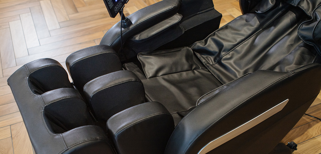 Массаж ягодиц и бедер в кресле Kresslo.kg S 001